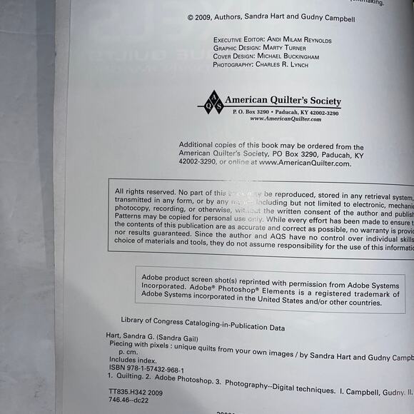 Piecing With Pixels: Unique Quilts from Your Own Images Book by Sandra Hart - Picture 4 of 6